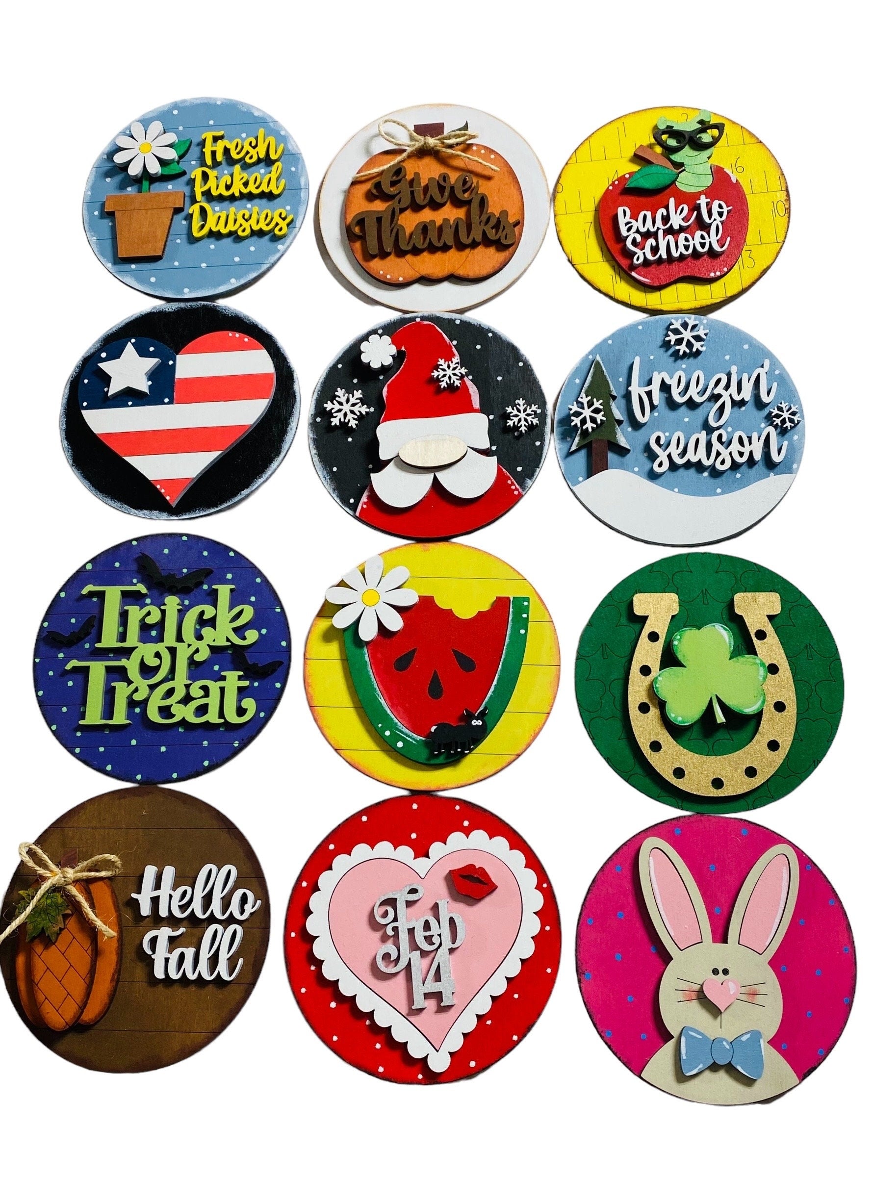 Teacher - Welcome to our Classroom  - Interchangeable Holidays Seasons - Wooden Door Hanger / Wreath / Sign