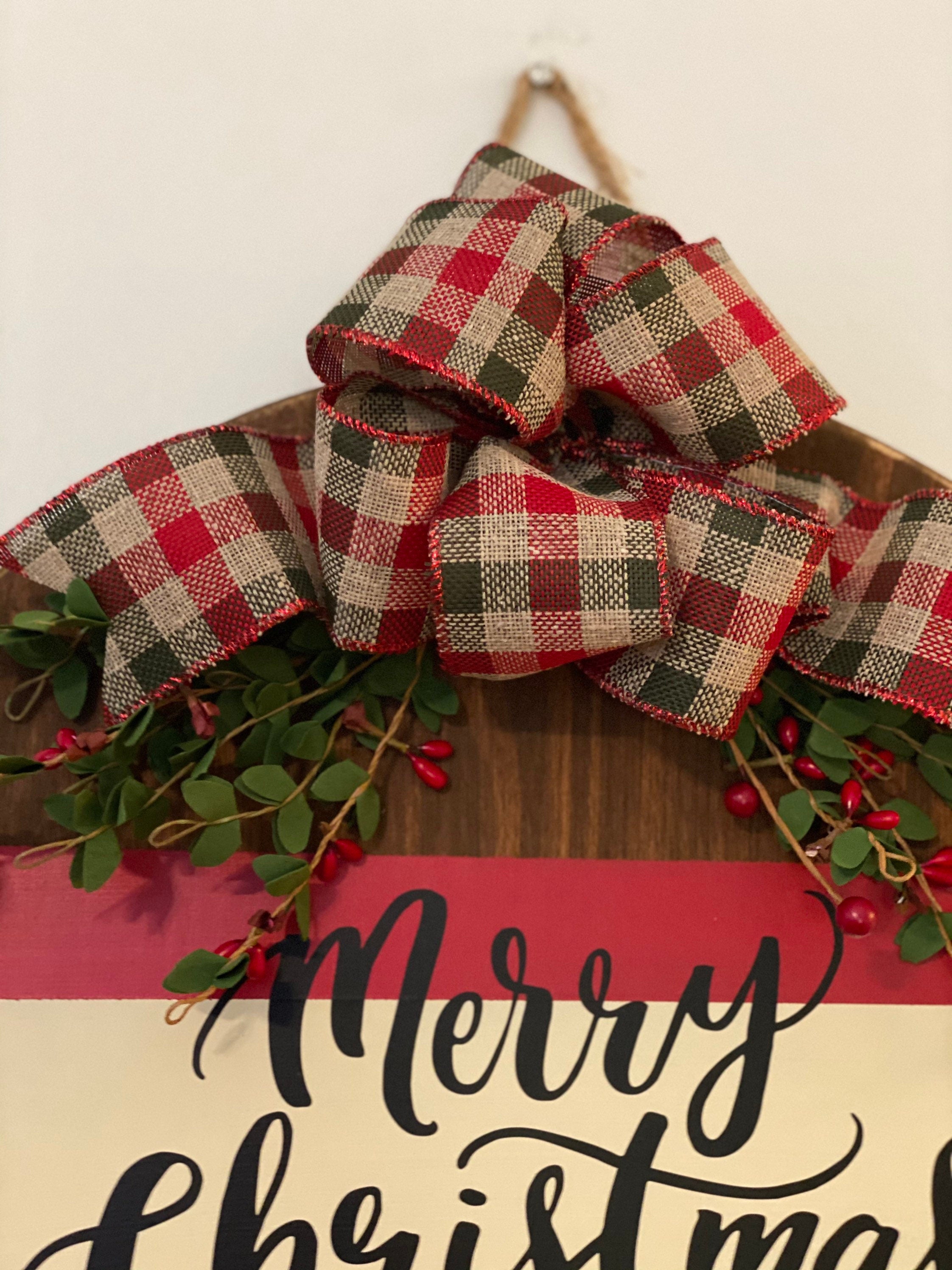 18" Round Wooden Merry Christmas / Split Brown Red Off White  / Winter Door Sign / Wreath