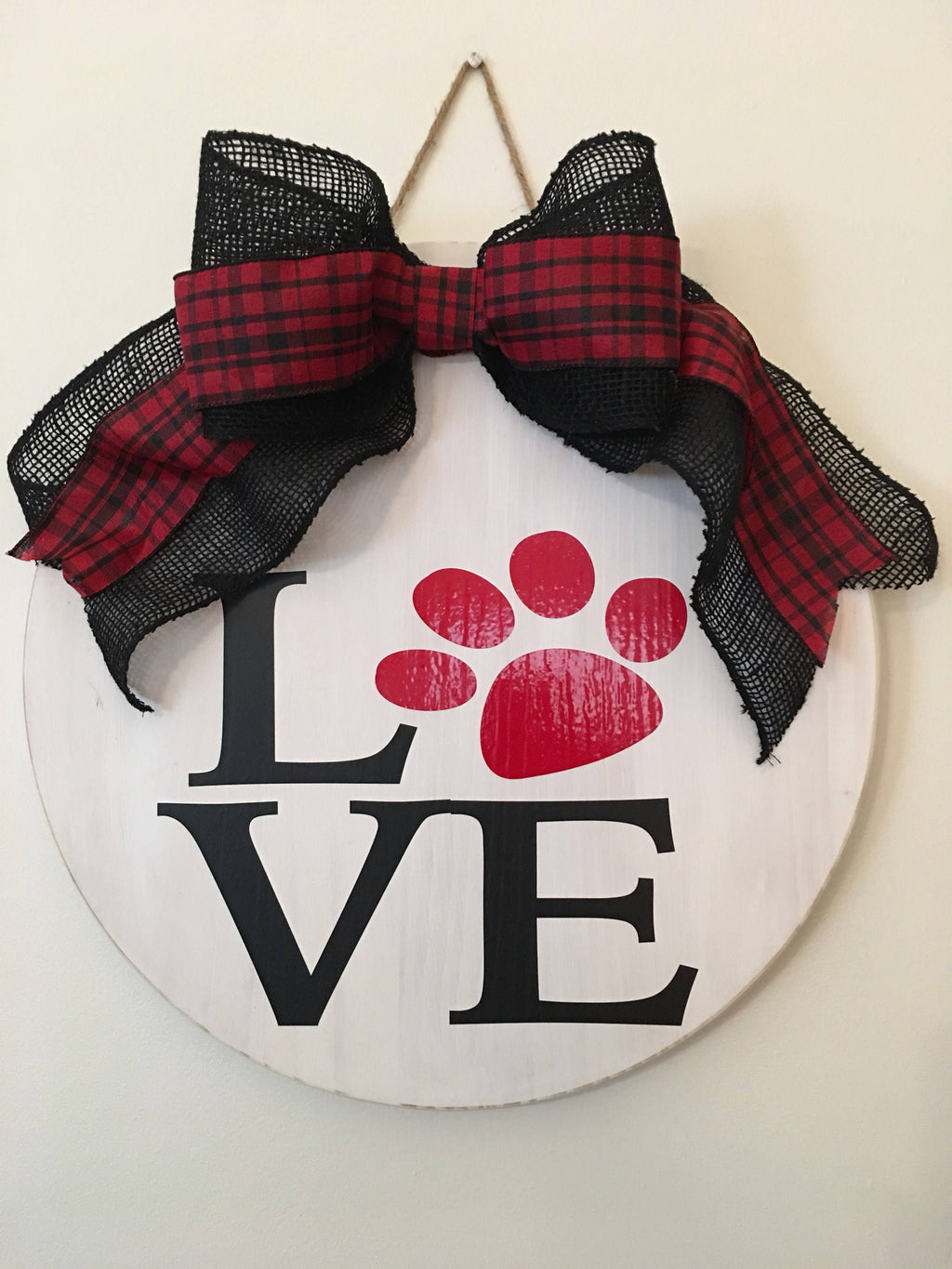 18" Round Dog Lovers / Valentine's Day White LOVE Door Sign / Wreath