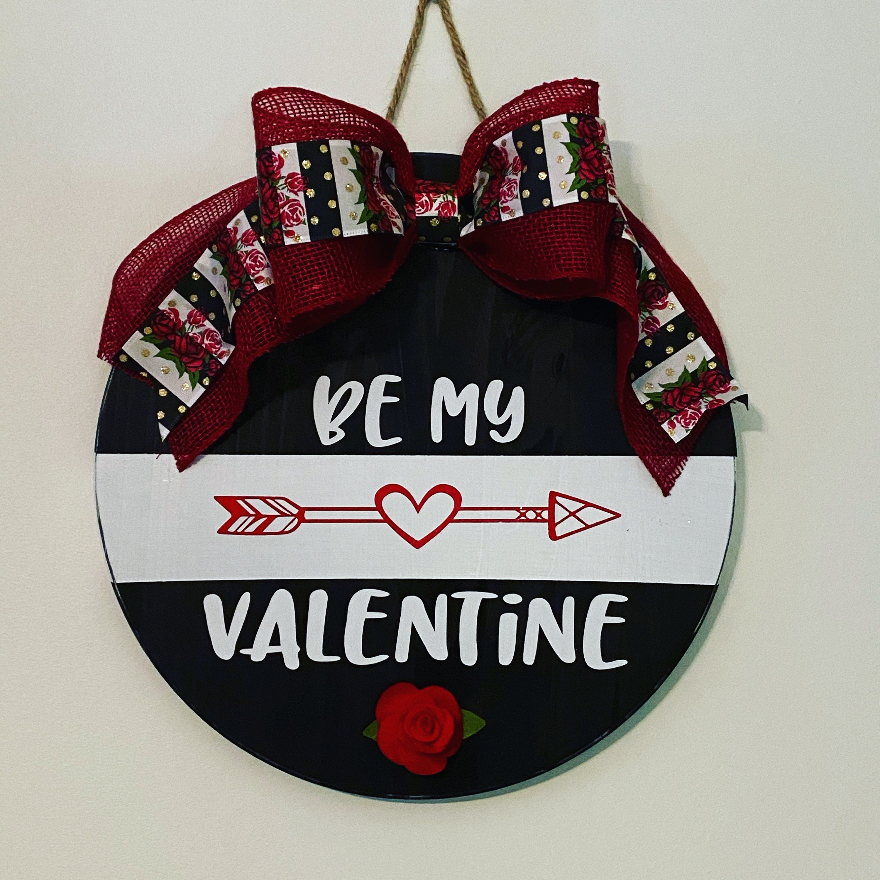 18" Round | Split White / Black | Happy Valentine's Day | Door Sign / Wreath