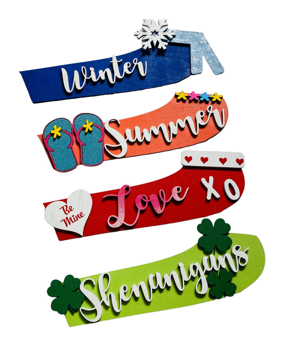 Hello Basset Hound - Interchangeable Holidays Seasons - Large Round Wooden Shiplap Door Hanger / Wreath/Sign - Gift Mom