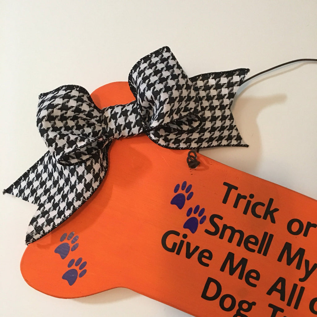 Orange Bone Shaped Halloween Truck or Treat Smell My Feet Decorative Wall Sign /Door Sign