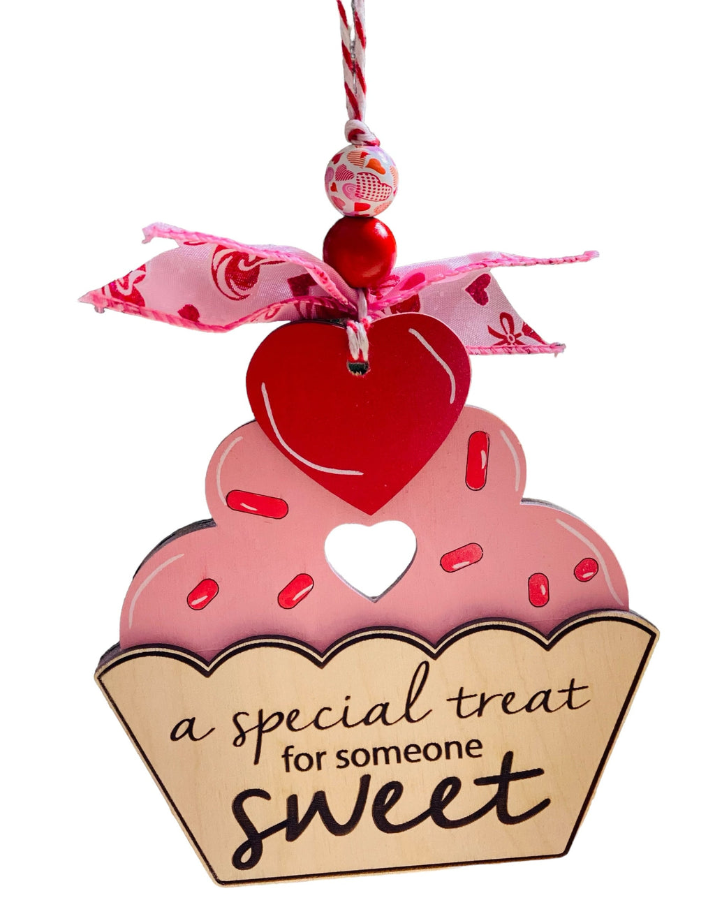 Cupcake - Valentines Valentine’s Day - Money or Gift Card Holder - Wooden Ornament