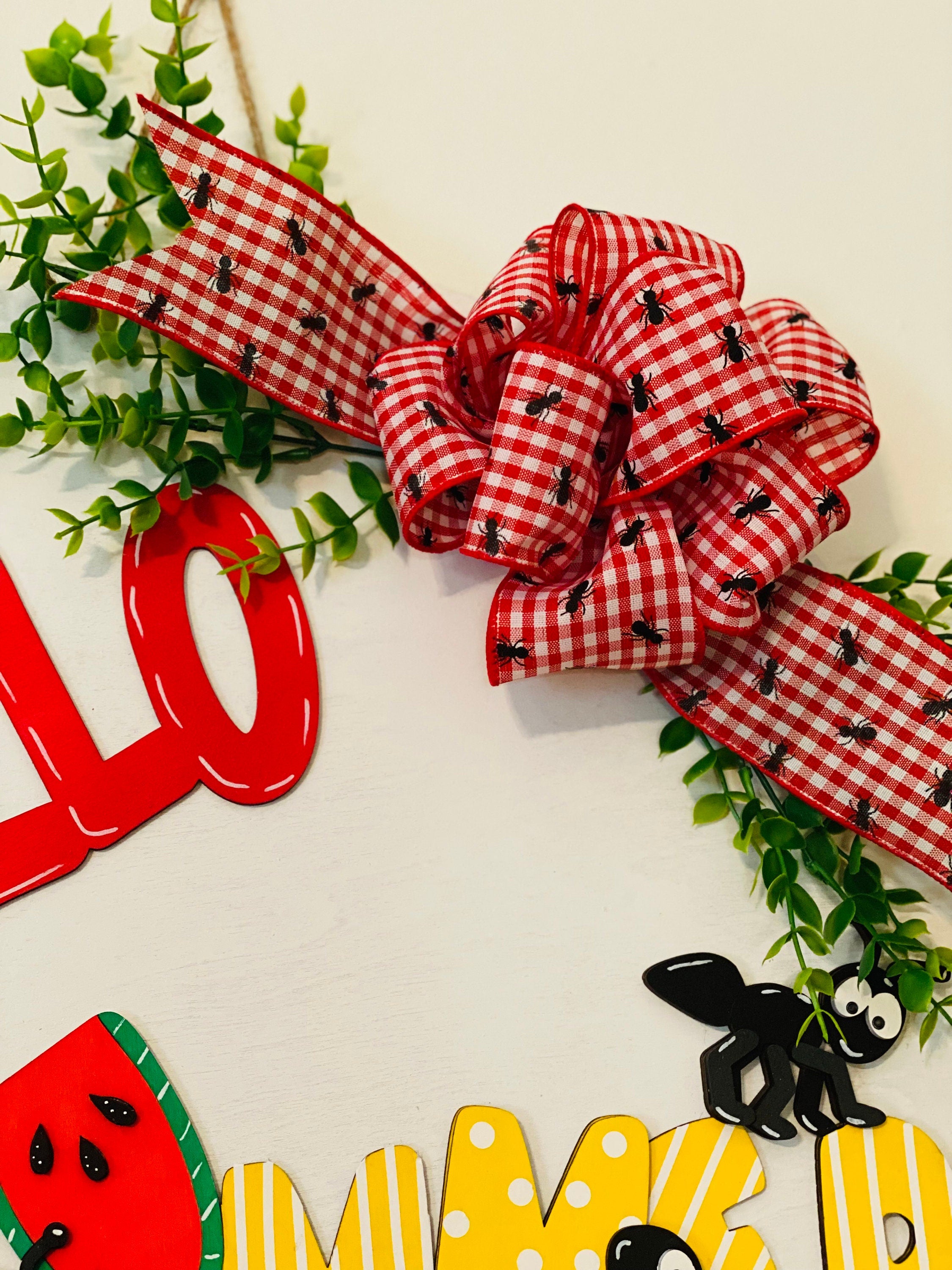 18" Round | Wooden | Summer | Picnic Basket Ants | Door Sign / Wreath