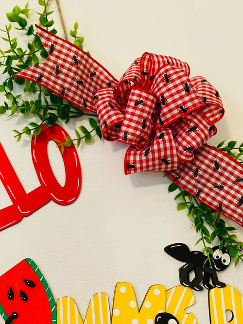 18" Round | Wooden | Summer | Picnic Basket Ants | Door Sign / Wreath