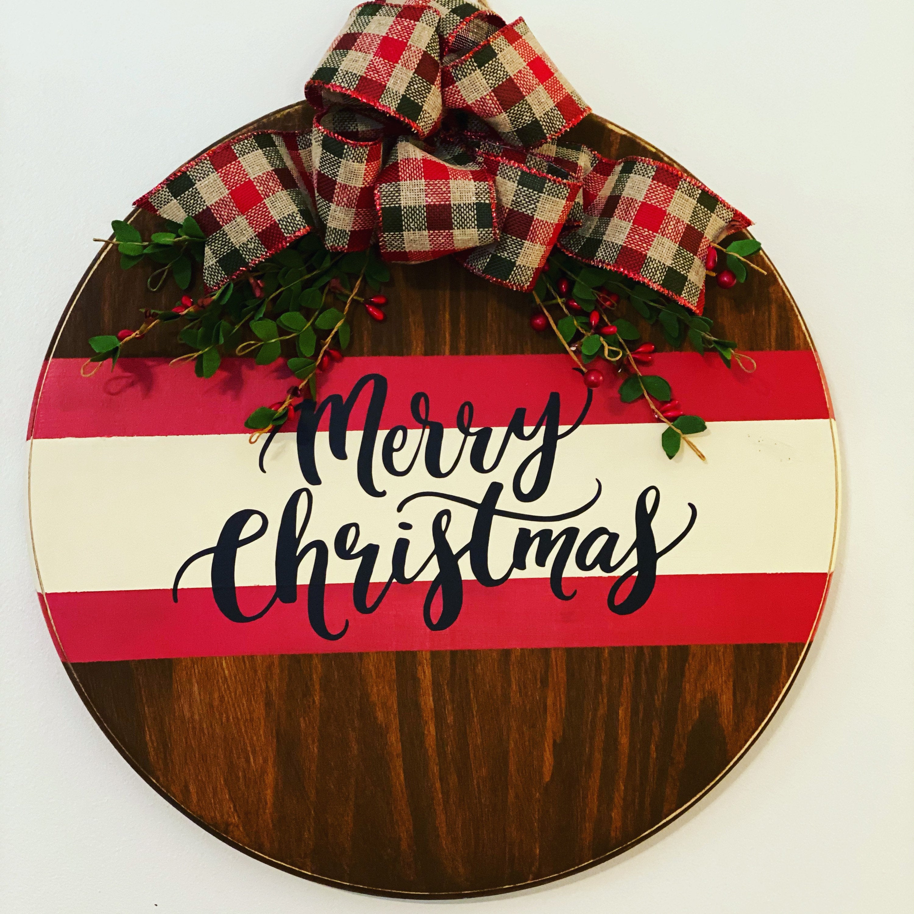 18" Round Wooden Merry Christmas / Split Brown Red Off White  / Winter Door Sign / Wreath
