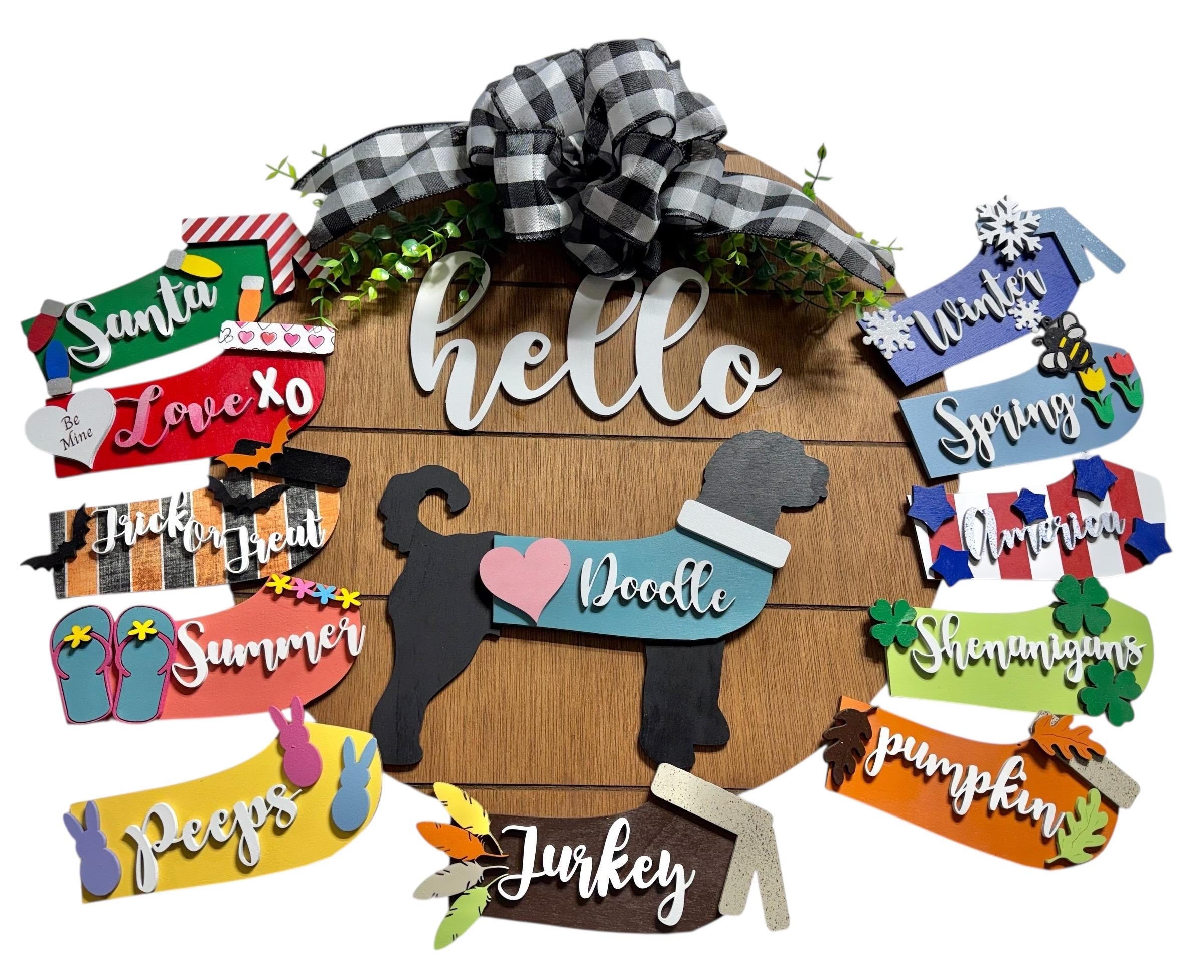 Hello Doodle - Interchangeable Holidays Seasons - Large Round Wooden Shiplap Door Hanger / Wreath/Sign - Gift Mom