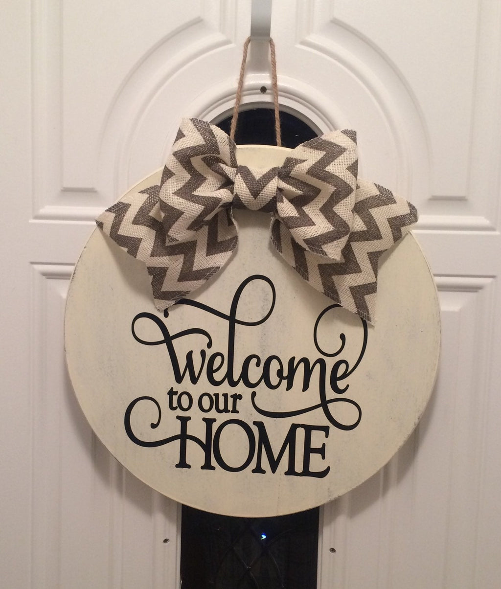 18" Round Wooden "Welcome To Our Home" Door Sign / Wreath FREE SHIPPING
