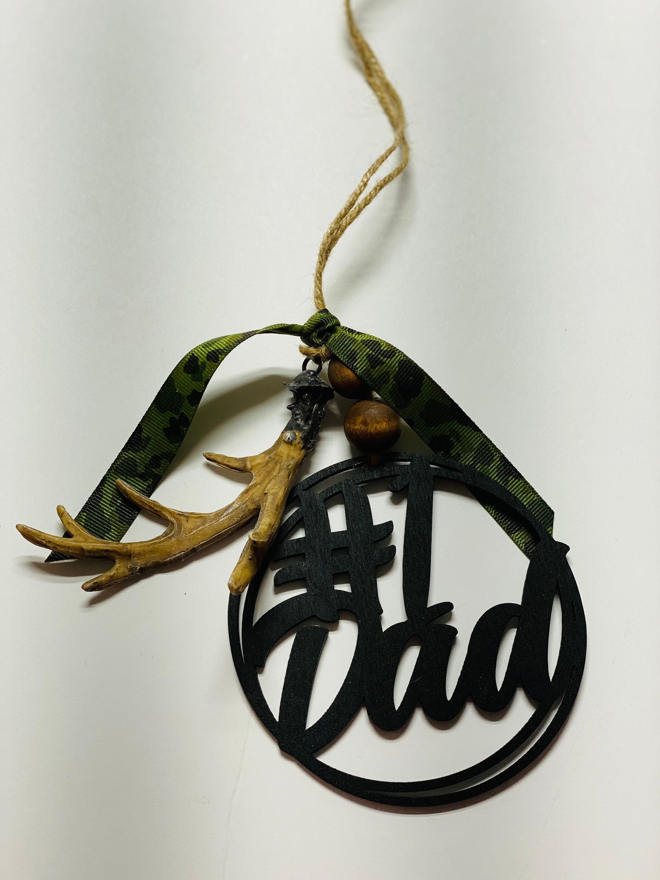 Number One Dad - Deer Hunting Camo - Rear View Mirror Hanger - Car Charm - Ornament - Fathers Day Father’s Day Gift - Present for Dad Daddy